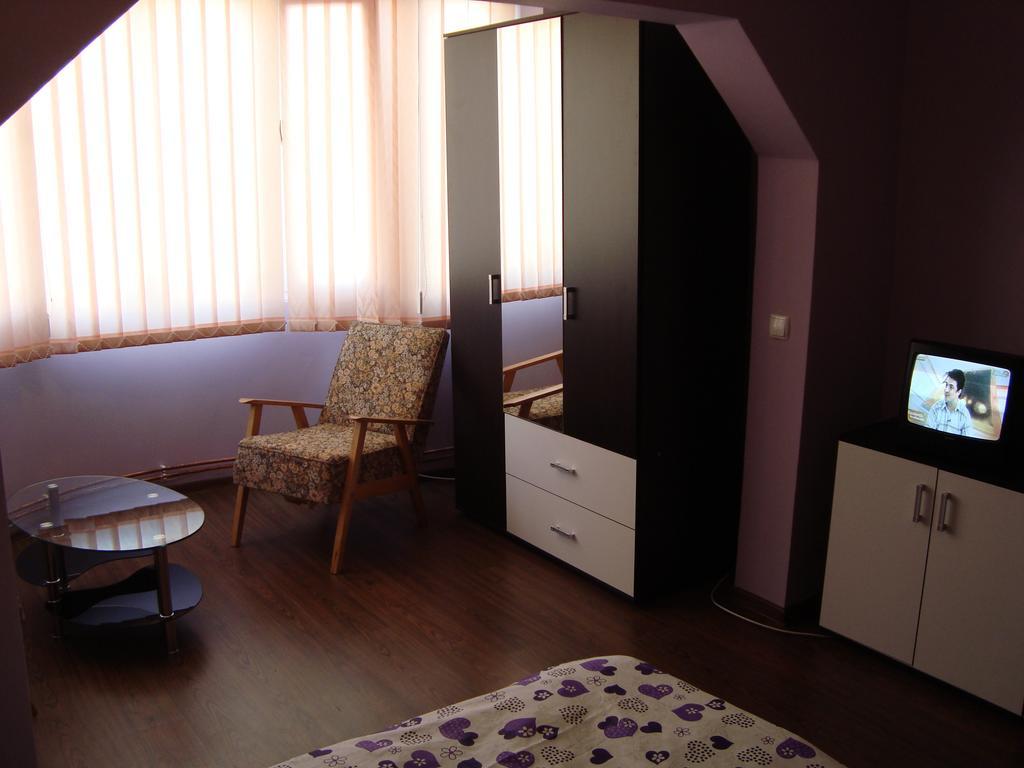 אלבה לוליה Apartamentul Republicii מראה חיצוני תמונה